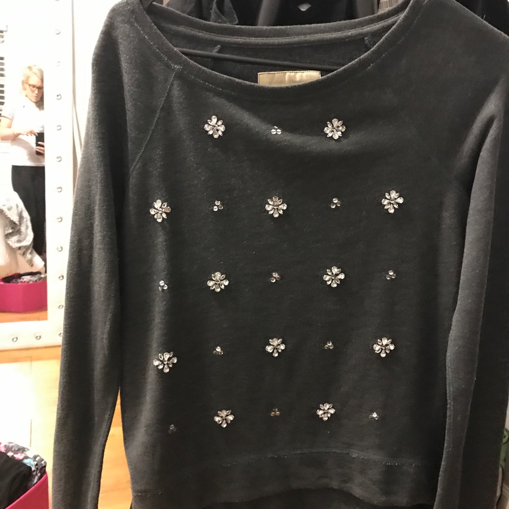 Hollister gray sweater xs